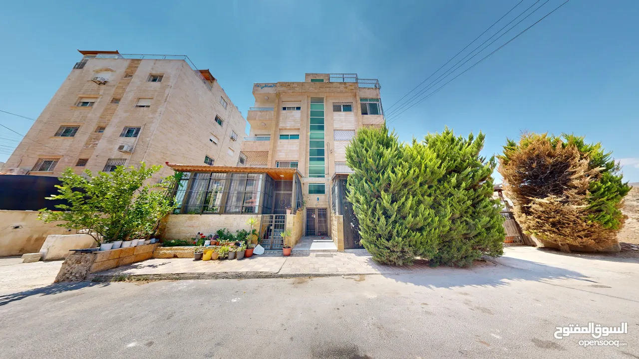 شقة طابق ثالث 159 متر قرب جامعة العلوم التطبيقية ومدارس اليوبيل للبيع من المالك