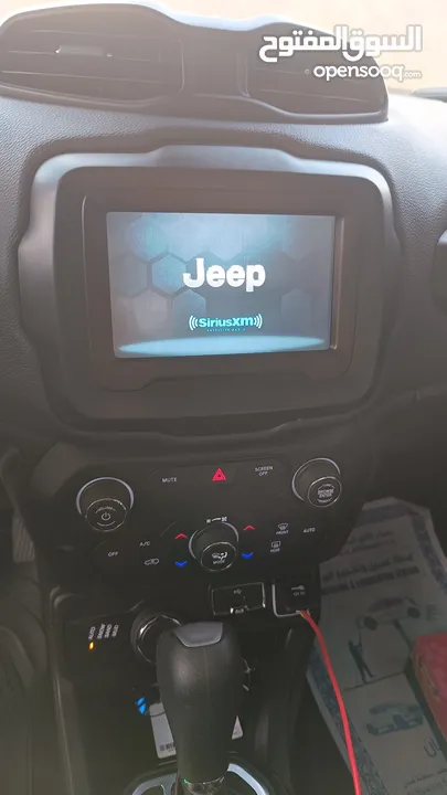 لايتواصل الا الجاد jeep renegade 2018