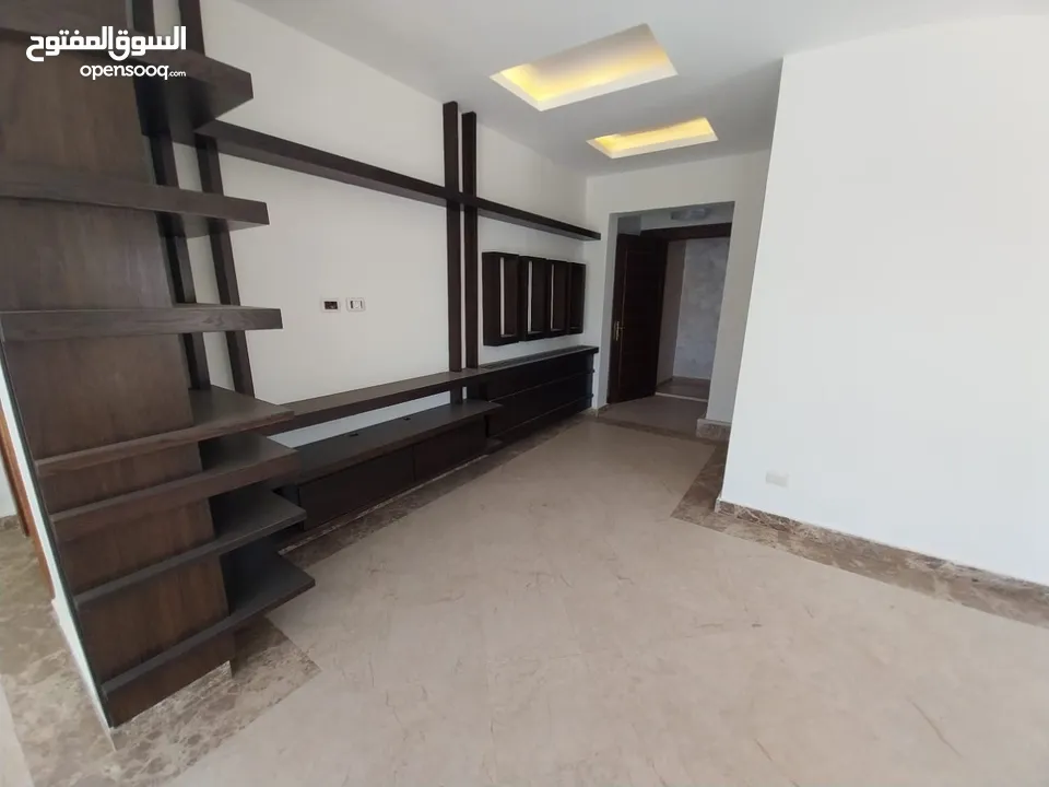 Unfurnished Duplex Roof to Rent ( part of villa ) ( Property 38746 )-174826991