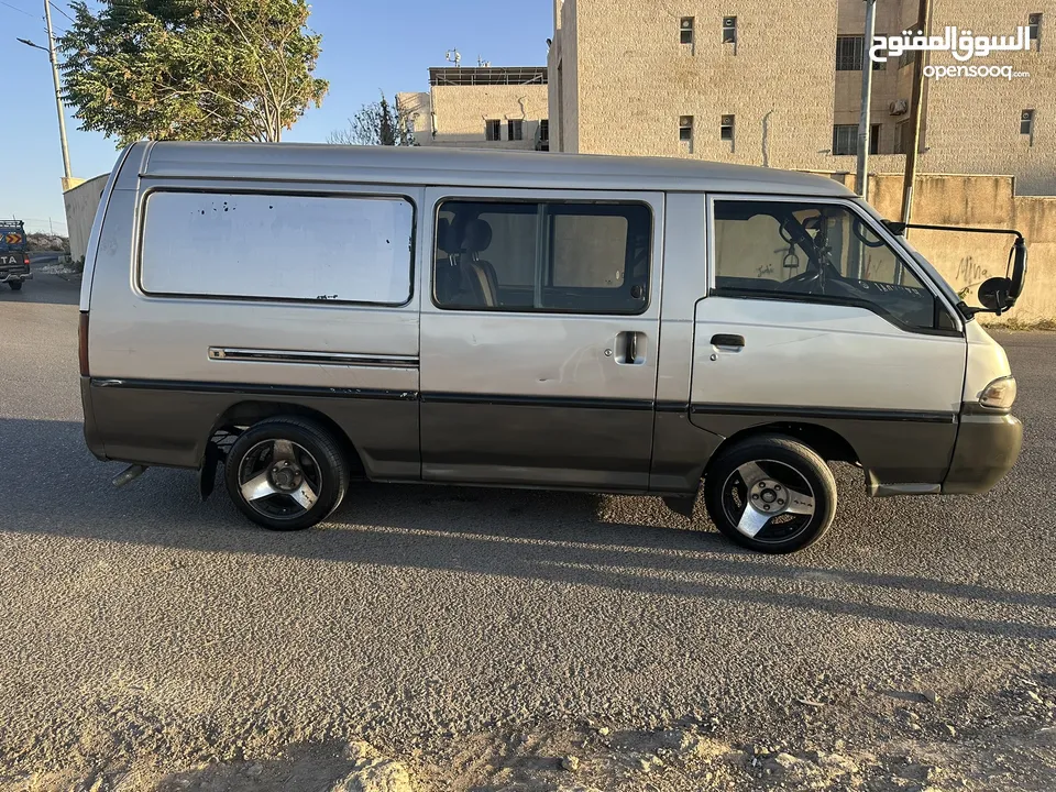 باص h100 نضيف استعمال بيت للبيع