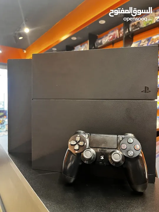 Ps4. بلايستيشن. بلايستيشن 4. PlayStation. بلايستيشن للبيع. Ps4 fat. Ps4 slim.  كل الاجهزه مكفوله سنه