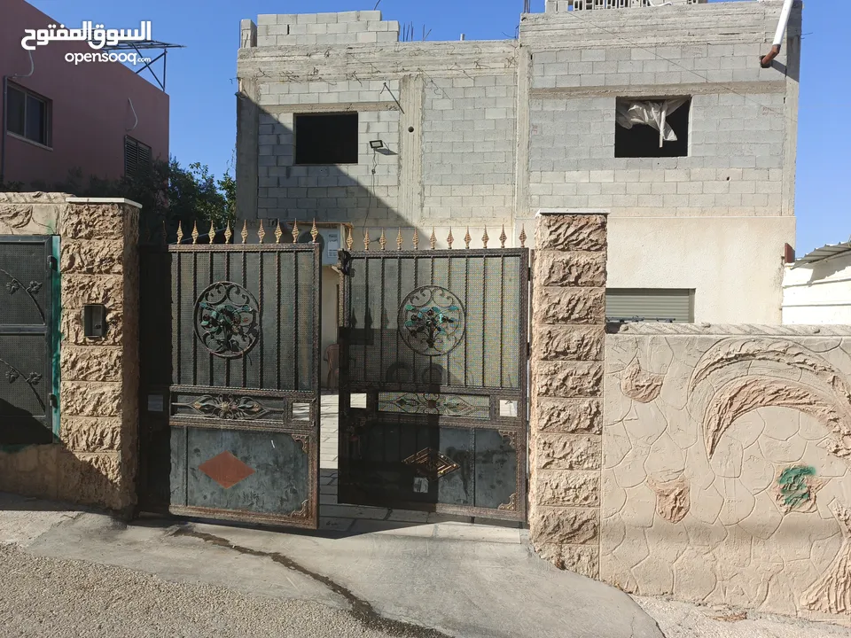 بيت طابق اول مدخل مستقل