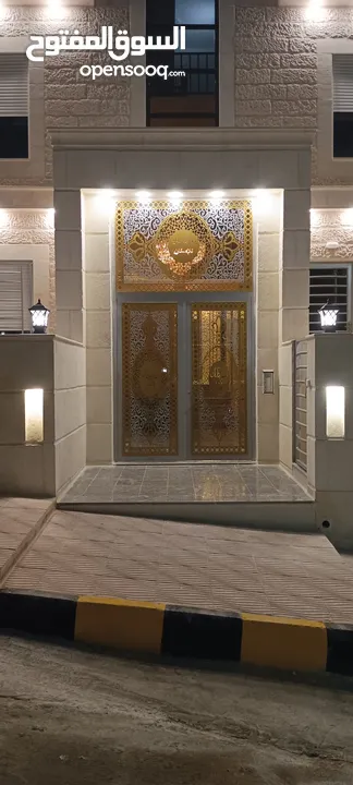 شقة ارضية للبيع- طبربور -  خلف صالة ليالي الشرق
