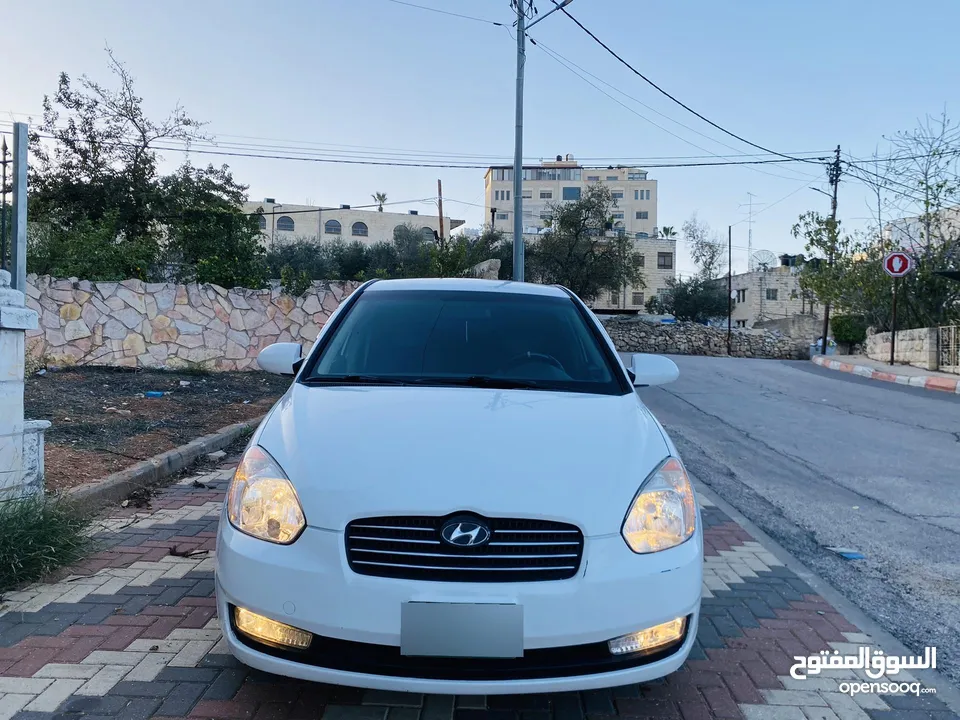 هونداي فيرنا 2007 ماتور1600 فل اوتماتك بوضع ممتاز جداً الله يبارك..