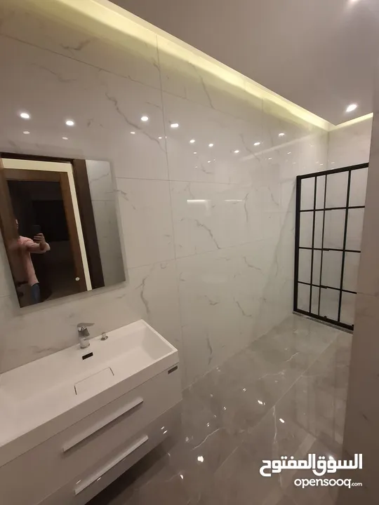 Unfurnished apartment for sale ( Property 42554 )-174787272