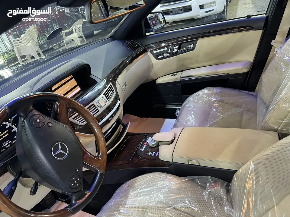 S550  2011وارد جمارك غير مستخدمه حاله نضيفه