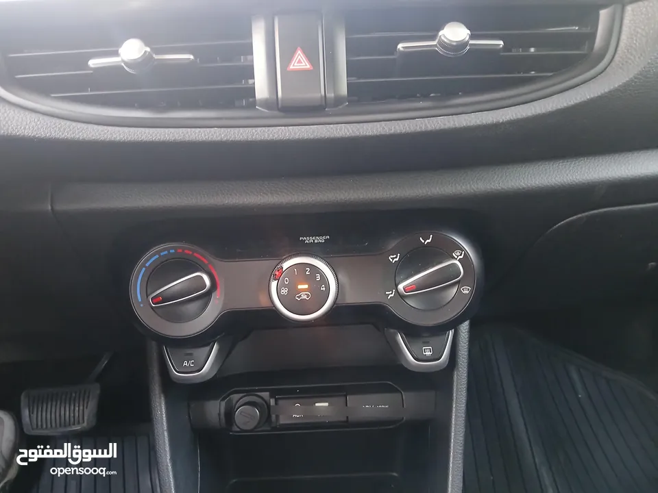 كيا بيكانتو 2019 بحالة ممتازة محرك 1250  فل كامل بدون جلد وفتحة