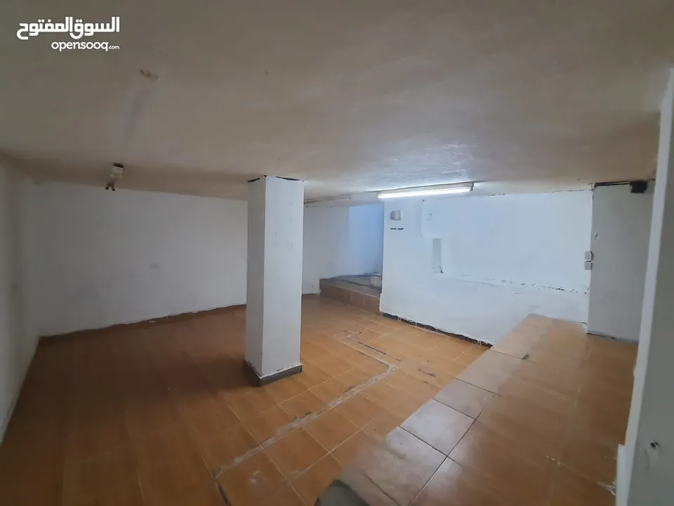 مستودع للايجار