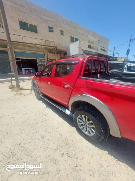 متسوبيشي L200    2016     للبيع    سياره ماشاء الله  بحال الوكاله    كلها جيد  دهان  جيد وكاوشوك