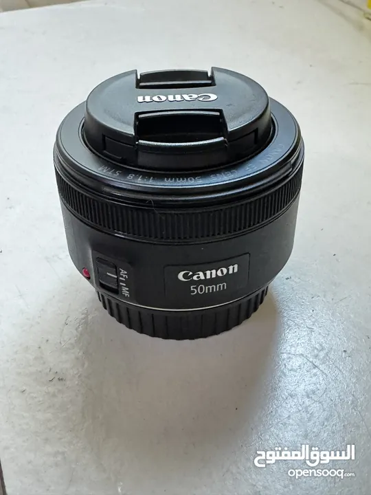 Photographer Camera Canon 800D with lenses كاميرا فوتوغرافية كانون مع العدسات