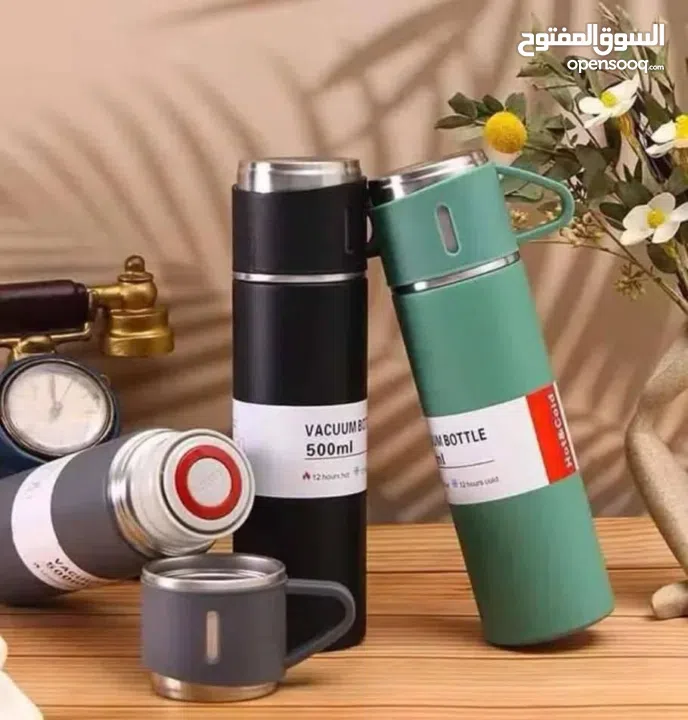 تيرموس ستانلس ستيل 3 كاسات يحافظ على السخن حتى 12 ساعة مصنوع من ستانلس ستيل عالي الجودة