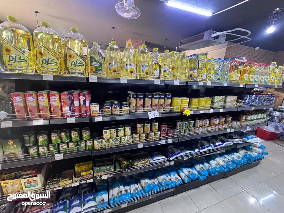 سوبرماكارت 4 ابواب للبيع