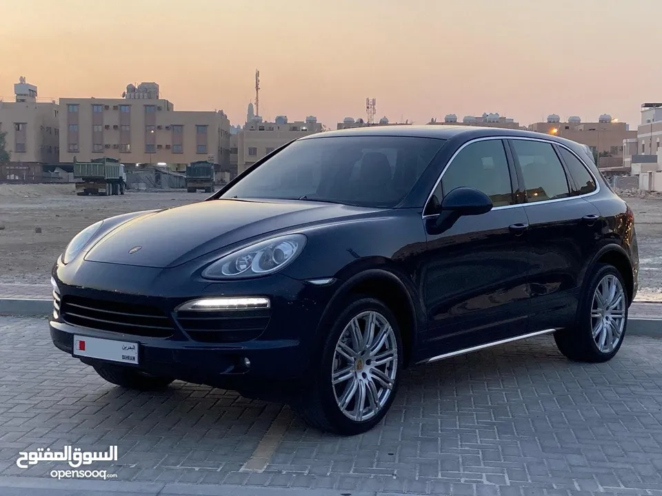 PORSCHE CAYENNE S 2013