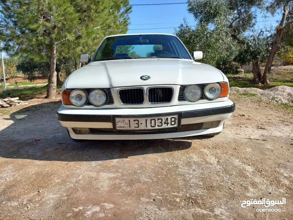 BMW 520 E34  بي ام دبيلو 520