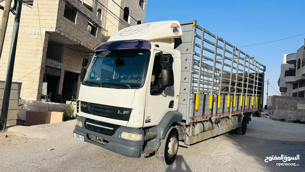 داف شصي طويل  2013  55-220 لون ابيض عاجي متوفر للبيع بسعر ممتاز  Daf Lf 55-220 شاحنه بوزن فارغ 8600