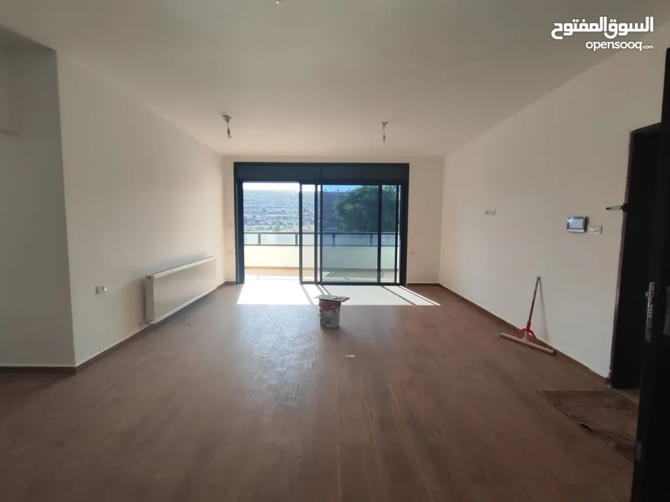 شقة قيد الفرش للإيجار – عين منجد  إسكان المهندسين