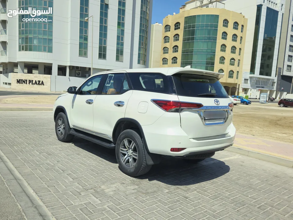 TOYOTA FORTUNER 2019 7 SEATER SUV JEEP SINGEL OWNER ZERO ACCIDENT REPORT URGENTLY FOR SALE