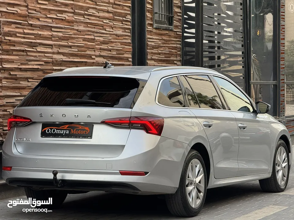 Škoda Octavia Station A8 ، حبة نادرة و مميزة عداد قليل ، فحص نخب ، بحالة الوكالة ،بسعر مميز