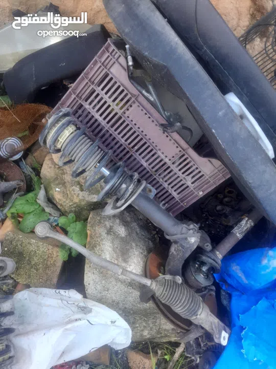 قطع بيجو 207. موديل 2012