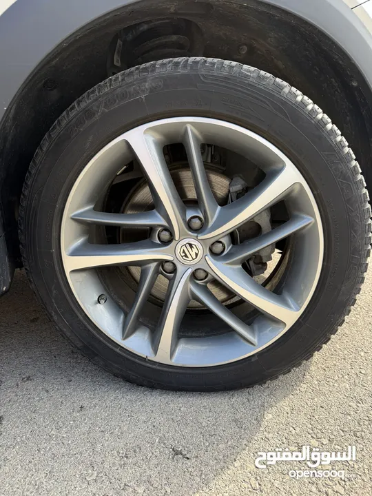 الصيني MG EHS ترخيص 2022 محرك 1600 هايبرد/plugin جير أوتوماتيك 284 حصان