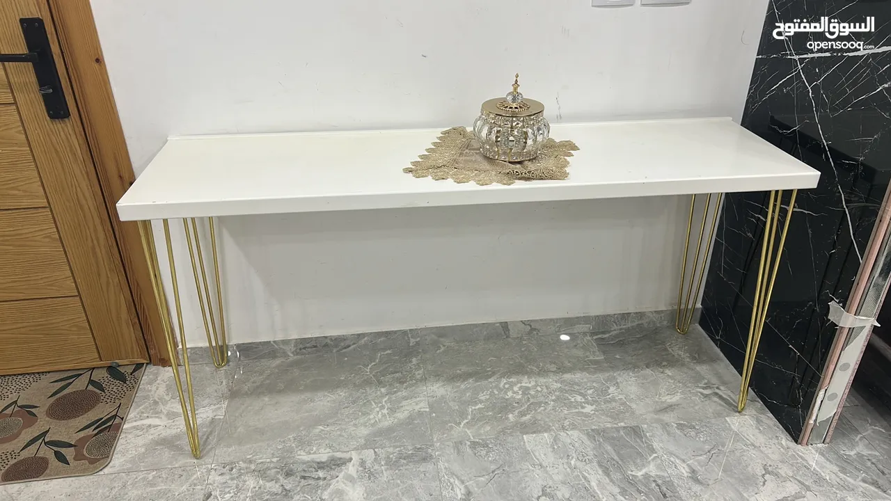 طاوله مزلون او مكتب لدراسه