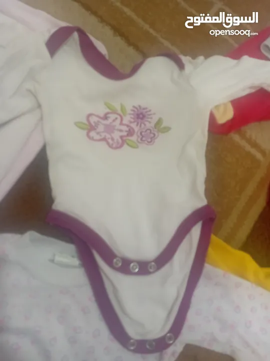 ملابس بيبي للبيع