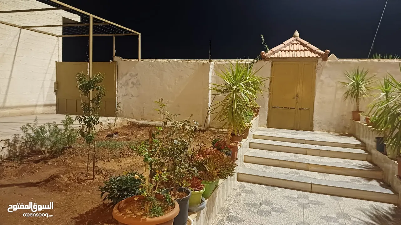 بيت مستقل للبيع من المالك مباشرة