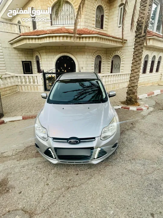 فورد فوكس هاتشباك 2014