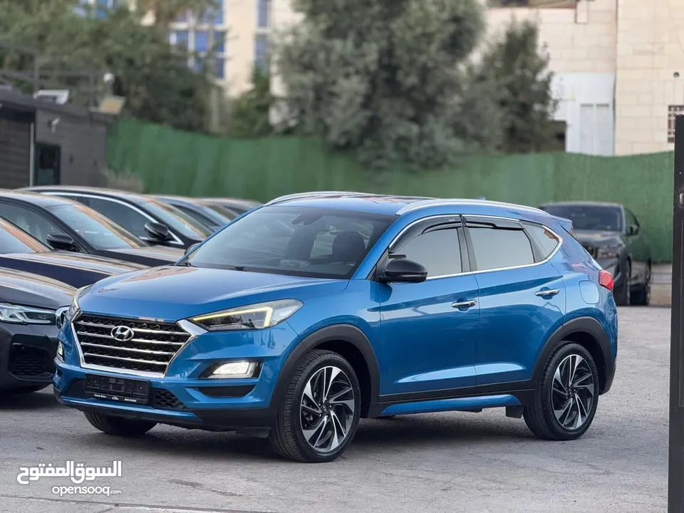 عرررض مغررري هونداي توسان اضافات فل فل فل شوف الصور وقارن 2019 ديزل 2000 تيربو حرررق