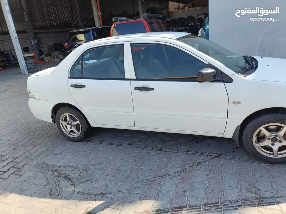 Mitsubishi Lancer 2006 White colour