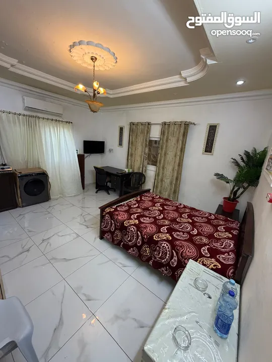 استوديو للايجار موقع هادئ ومميز بنص رفيديا