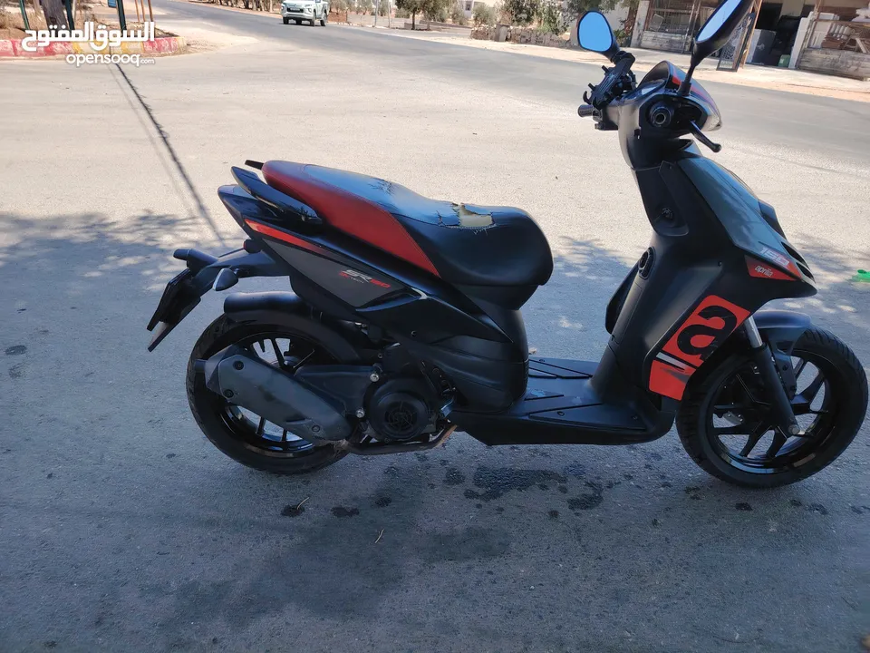 سكوتر ابريليا 155c 2021 مرخص لشهر 12
