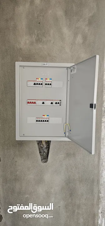 الصيانة العامة صيانة وتركيب مكيفات صيانة كهرباء منزلية وتركيب لوحات توزيع تركيب كاميرات منزلية