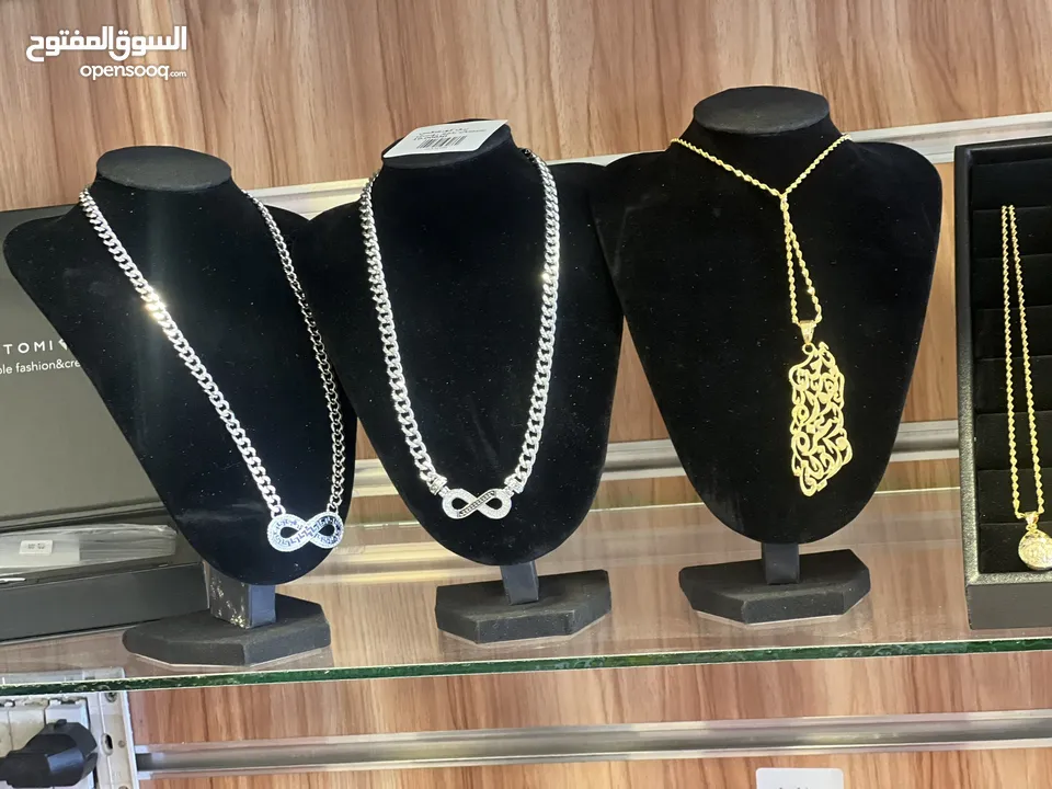 محل اكسسوارات وكوزمتكس للبيع بسعر مغري جداااا .. جدااااا بشفا بدران بداعي السفر