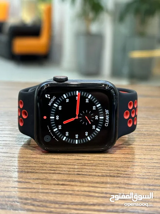 Apple Watch Ultra 2nd Gen 49mm Titanium Gray with Official warranty Clean and Excellent Condition