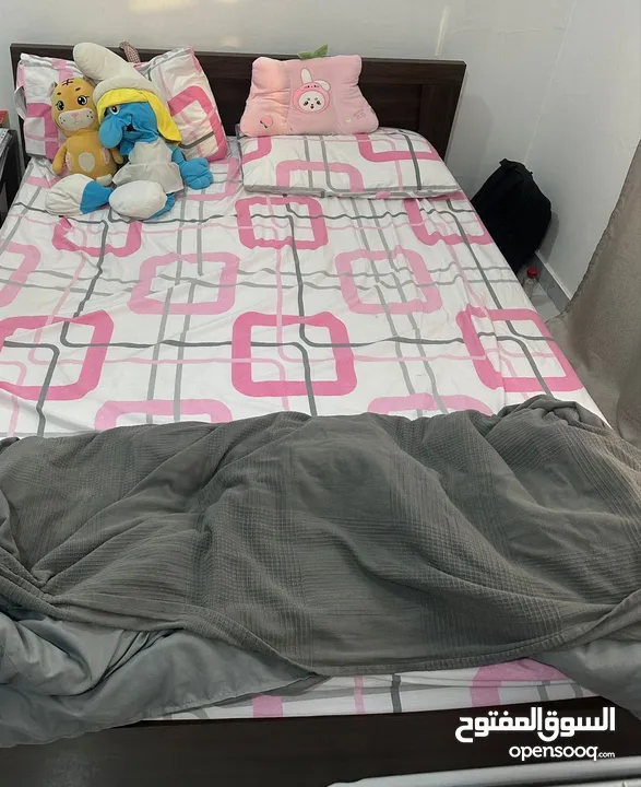 Bed For Sale phone number in description