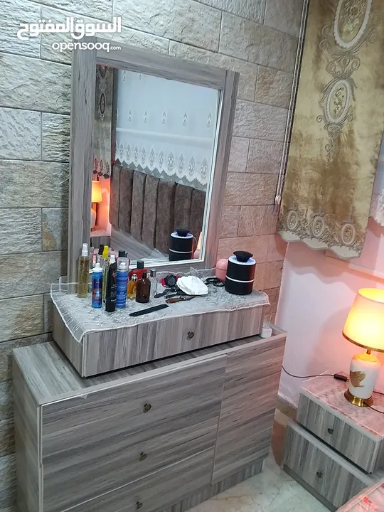 عفش بيت مستعمل استعمال بسيط شبه الجديد البيع بداعي السفر