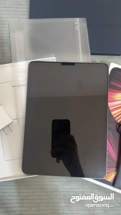 Ipad pro 2021  نظيف جدا