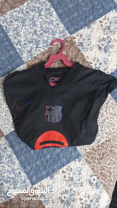 Barcelona Away Shirt 2025