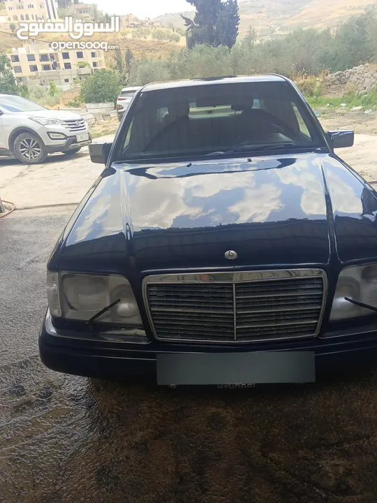 مرسيدس 200 1986