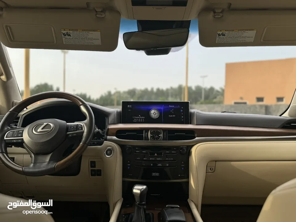 Lexus LX 570 model 2016, clean and at a good  price  لكزس ال اكس 570 موديل 2016 نظيف وسعر مناسب