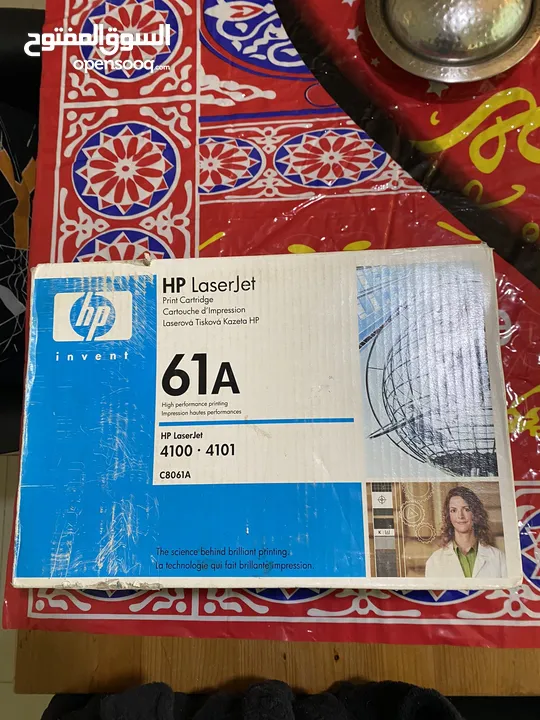 احبار طابعات  متوفر اللي بالصور وفب ضوء لبروجكتر كما بالصور