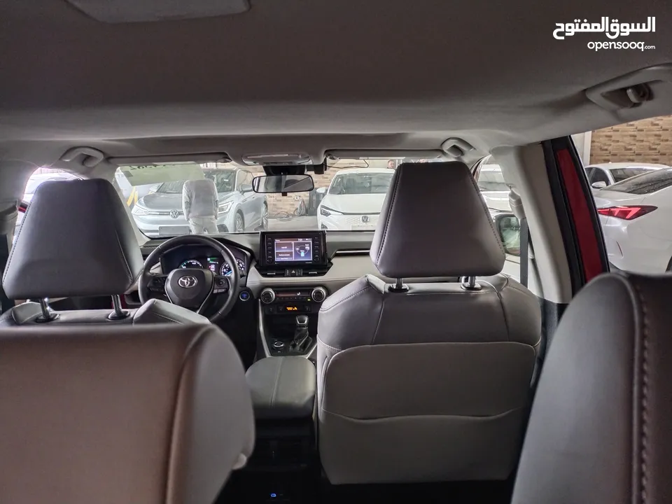 TOYOTA Rav4 2022 XLE Premium -hybrid  تويوتا راف فور(( 2022 )) ليثيوووم هايبرد دفع رباعي صنف XLE PRE