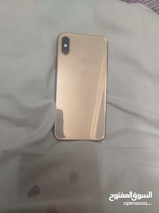 iphone XS 256 giga not open working good only damage on screen