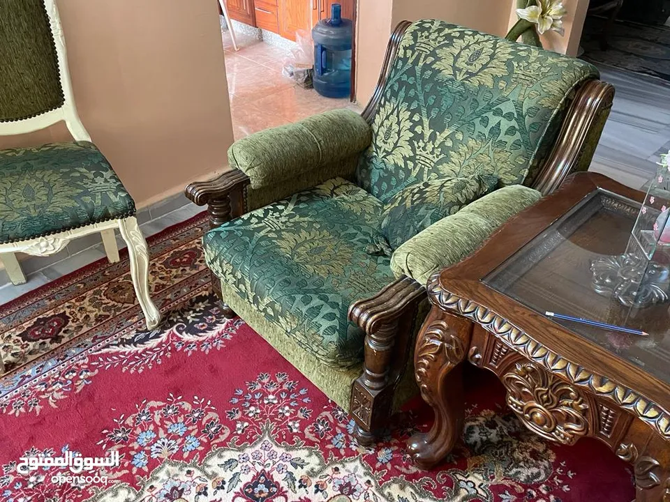 طقم كنب حفر فخم موديل كلاسيك وطقم خشب زان