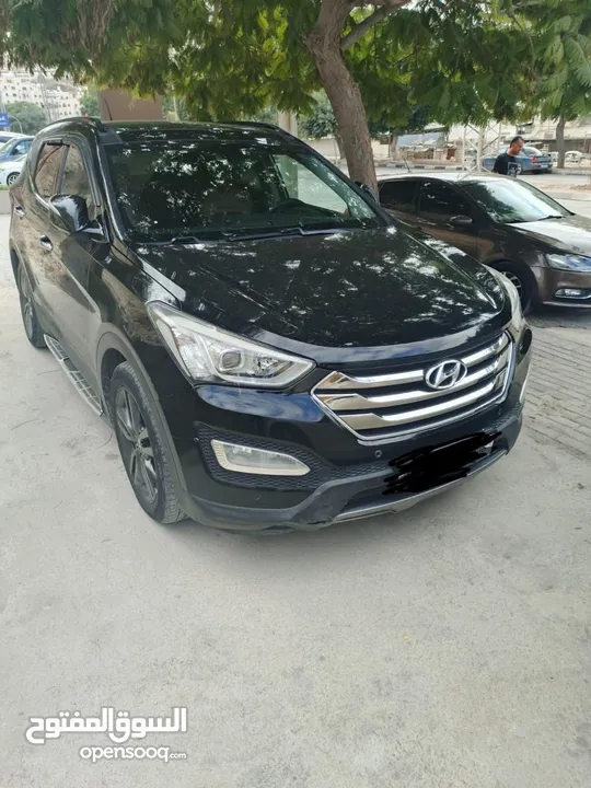 سانتفيه 2012 فل الفل وفحص ممتاز بسعر الحرق