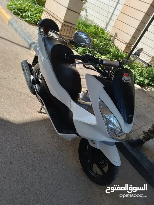 هوندا بي سي اكس pcx