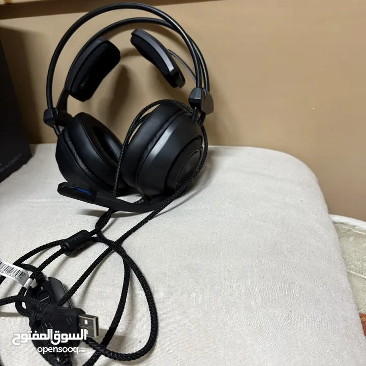 سماعات جيمنج شبه جديد مستعملة استعمال نظيف