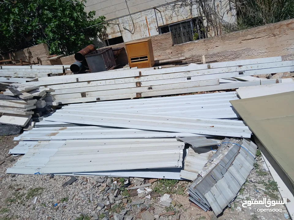غرفة هنجر  للبيع بسعر مغري