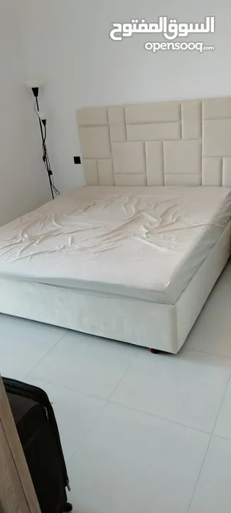 king size bed